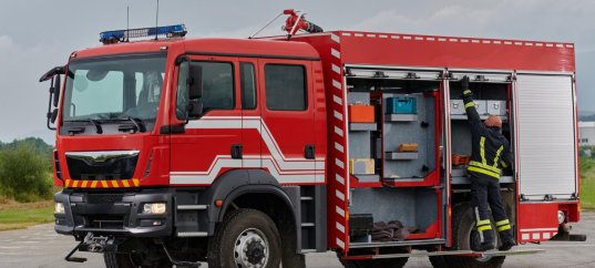 Тест по окружающему миру: Специальный транспорт (2 класс)