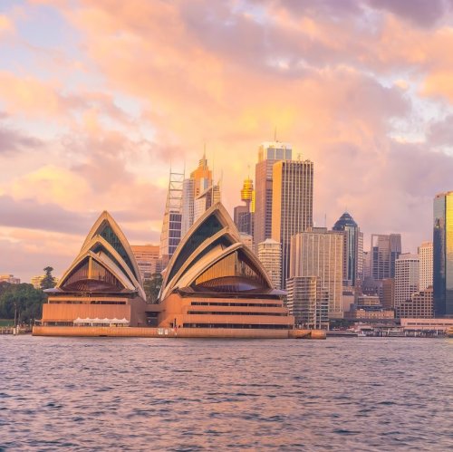 Тест по географии: Экономика и внутренние различия Австралии (11 класс)