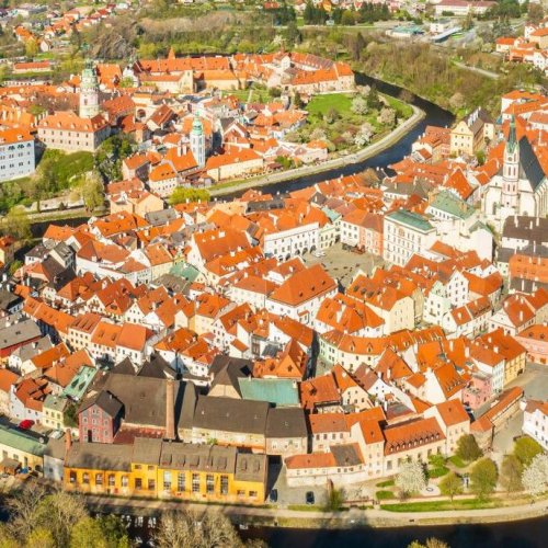 Тест по окружающему миру: В центре Европы (3 класс)