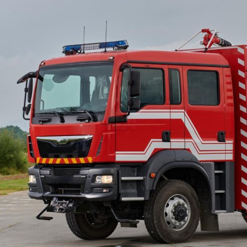 Тест по окружающему миру: Специальный транспорт (2 класс)