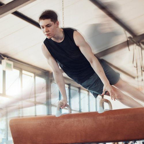 Тест по физкультуре: Атлетическая гимнастика для юношей (10-11 класс)