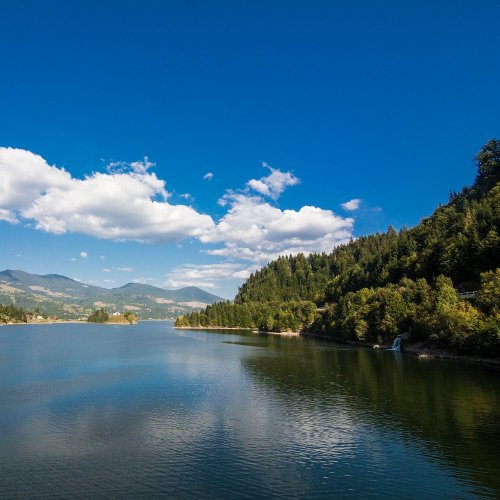 Тест по географии: Какая вода в озёрах (5-6 класс)