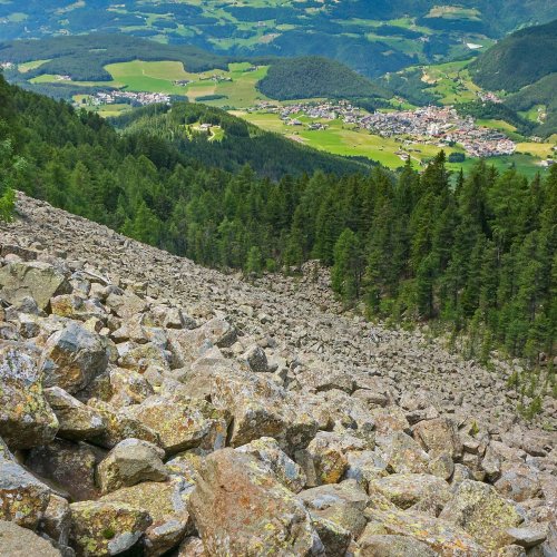 Тест по ОБЖ: Защита от обвалов (7 класс)