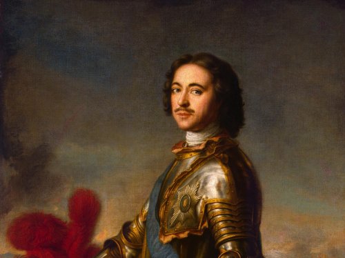 С 1682 года — царь всея Руси, а с 1721 года — первый император Всероссийский.