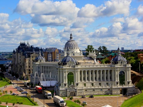 Город, расположенный на левом берегу реки Волги, имеет зарегистрированный бренд «Третья столица России»<br />
<sub><em>Фото: <a href=«https://commons.wikimedia.org/w/index.php?curid=43816791» target=_blank rel=noopener>Виталий Ильин, CC BY-SA 4.0</a></em></sub>